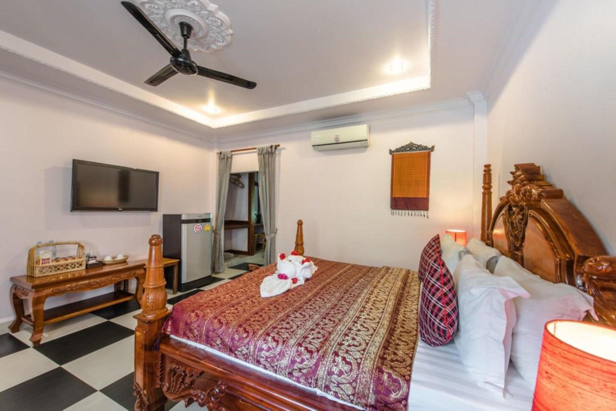 Delux Villa Battambang Ngoại thất bức ảnh