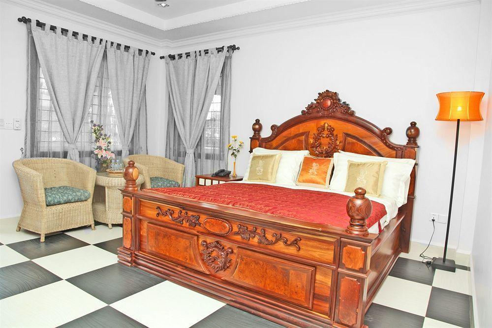 Delux Villa Battambang Ngoại thất bức ảnh