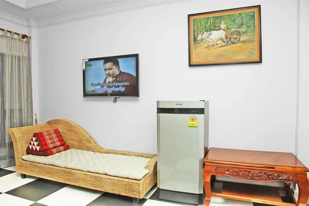 Delux Villa Battambang Ngoại thất bức ảnh